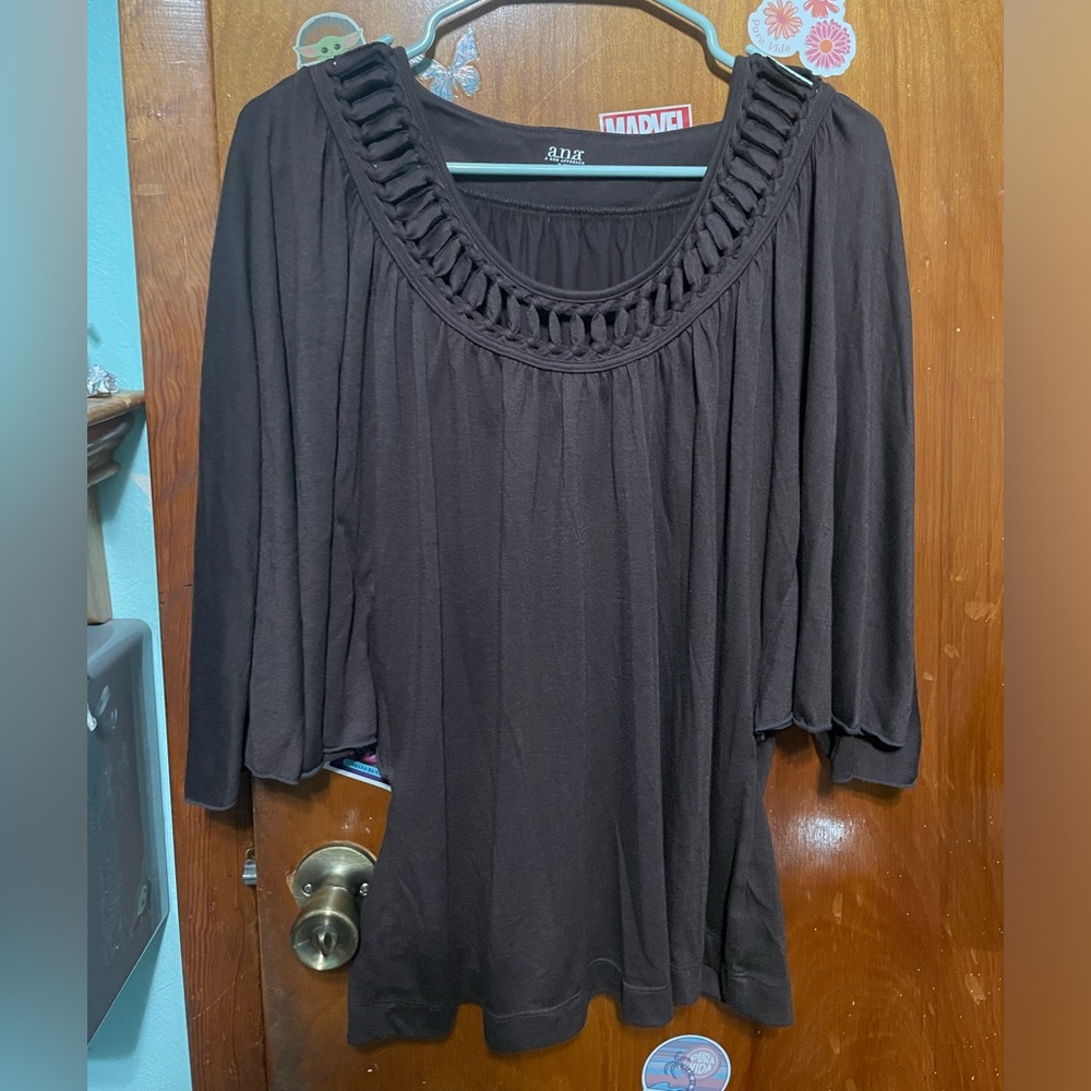 Ana blouse size XL